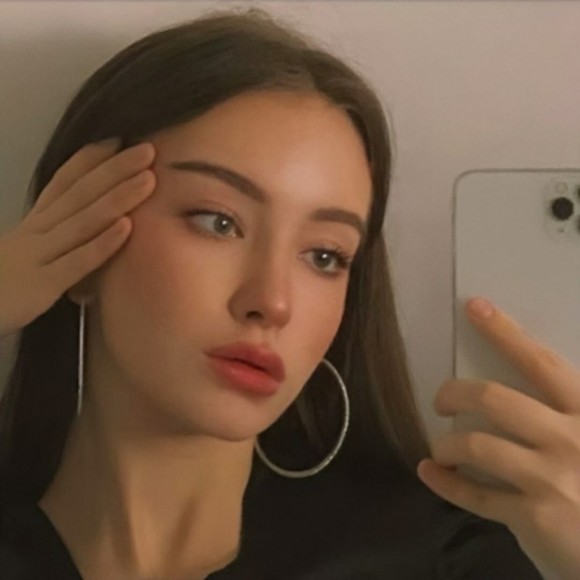 Meet your Posher, Shonda - Picture 1 of 1